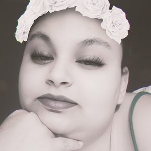 Meet your Posher, Juana